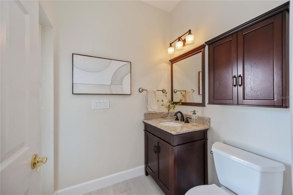 En Venta: $995,000 (3 camas, 3 baños, 2947 Pies cuadrados)