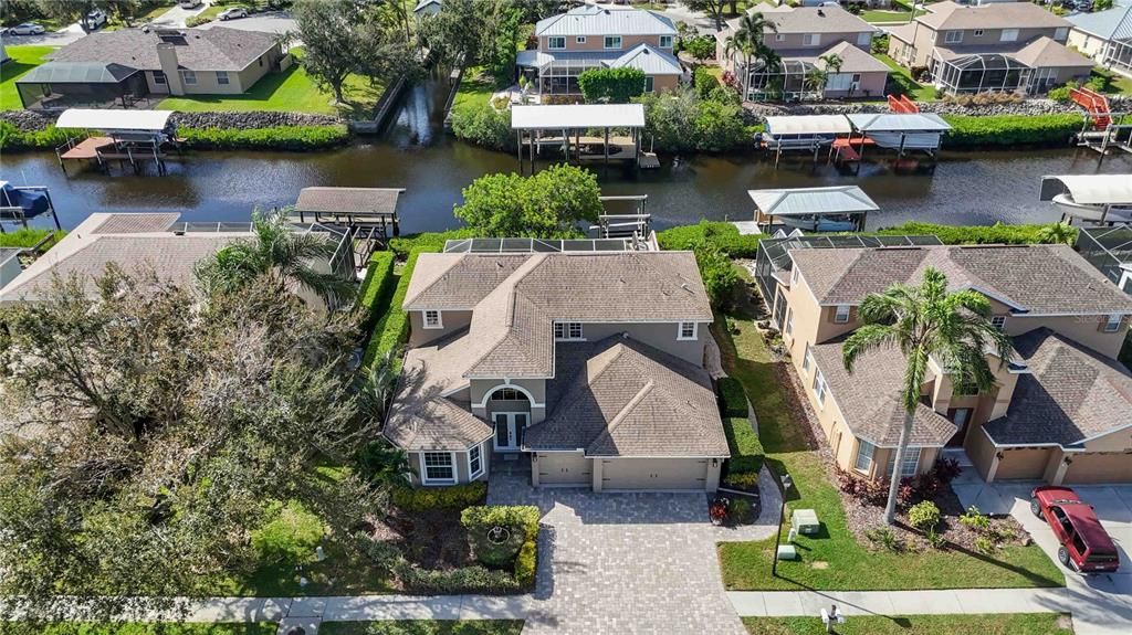 En Venta: $995,000 (3 camas, 3 baños, 2947 Pies cuadrados)