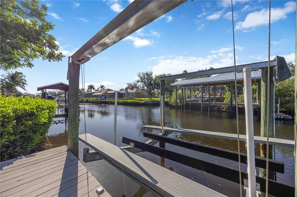 En Venta: $995,000 (3 camas, 3 baños, 2947 Pies cuadrados)