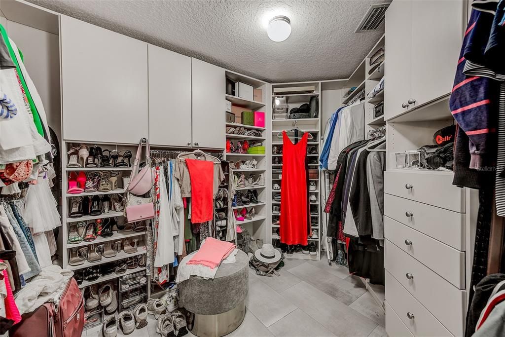 For Sale: $1,249,900 (4 beds, 3 baths, 3458 Square Feet)