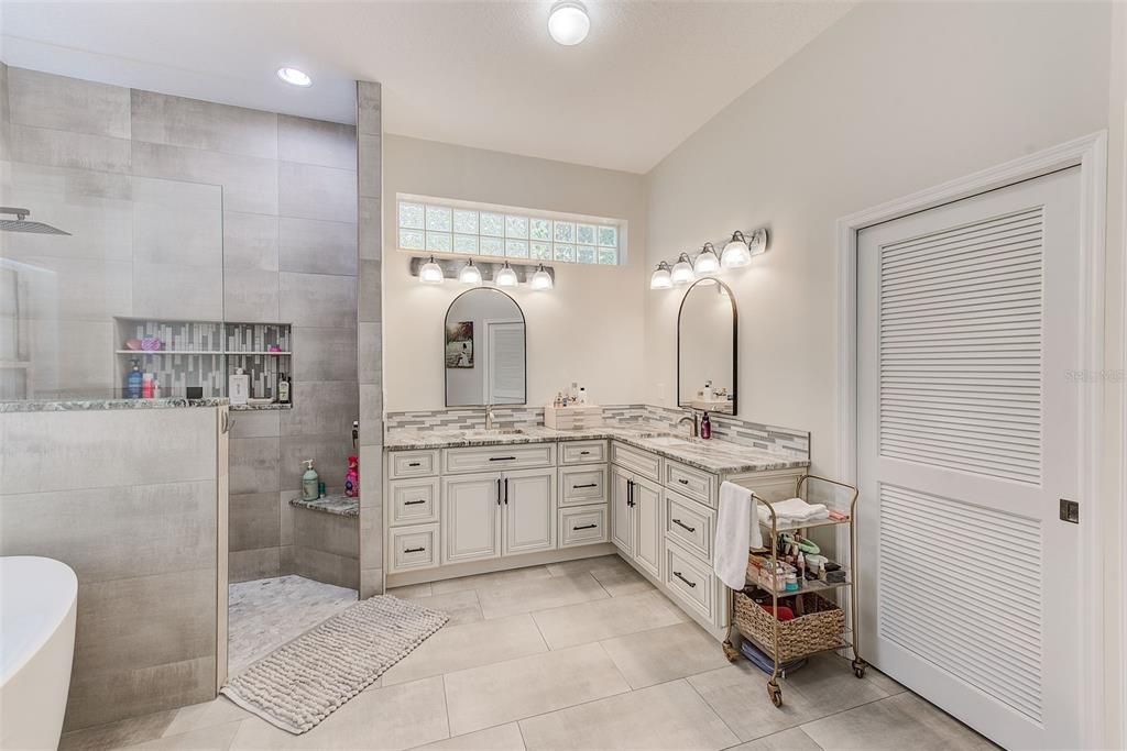 For Sale: $1,249,900 (4 beds, 3 baths, 3458 Square Feet)