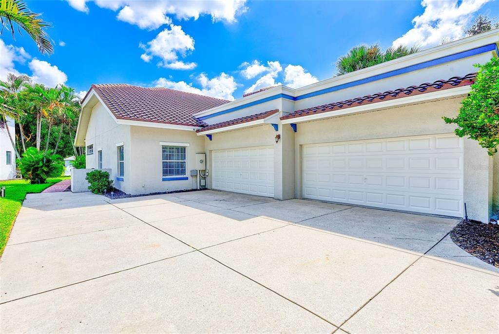 For Sale: $1,249,900 (4 beds, 3 baths, 3458 Square Feet)