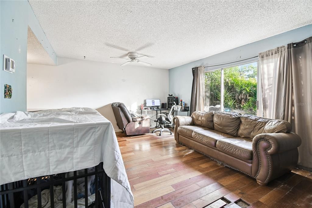 待售: $149,000 (3 贝兹, 2 浴室, 1238 平方英尺)