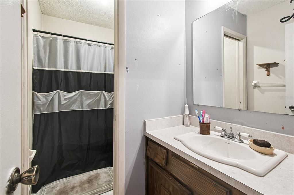 待售: $149,000 (3 贝兹, 2 浴室, 1238 平方英尺)