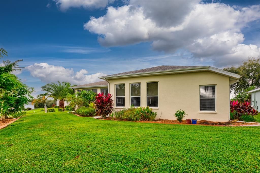 En Venta: $327,000 (3 camas, 2 baños, 1993 Pies cuadrados)