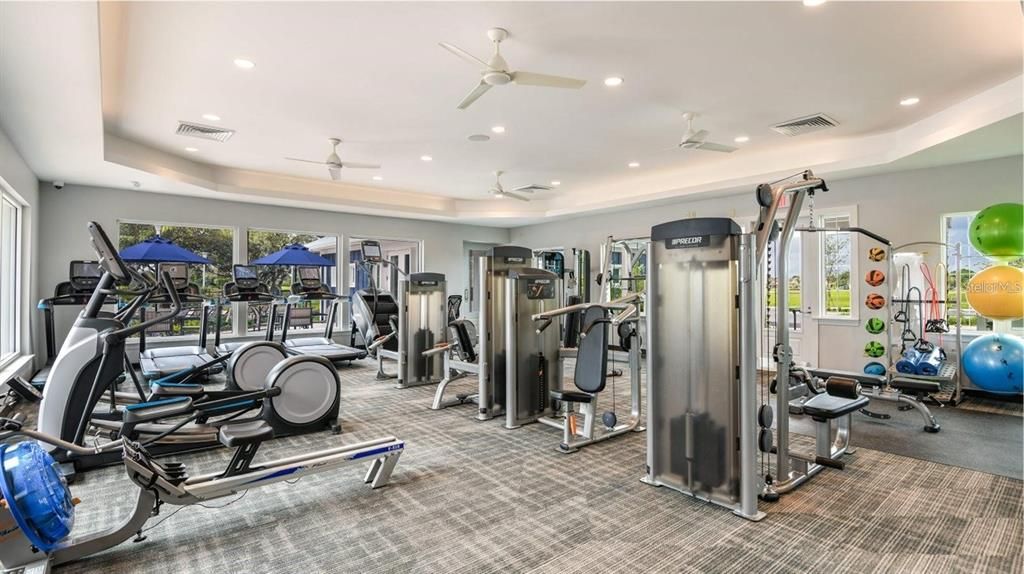 出租: $2,500 (4 贝兹, 2 浴室, 2550 平方英尺)