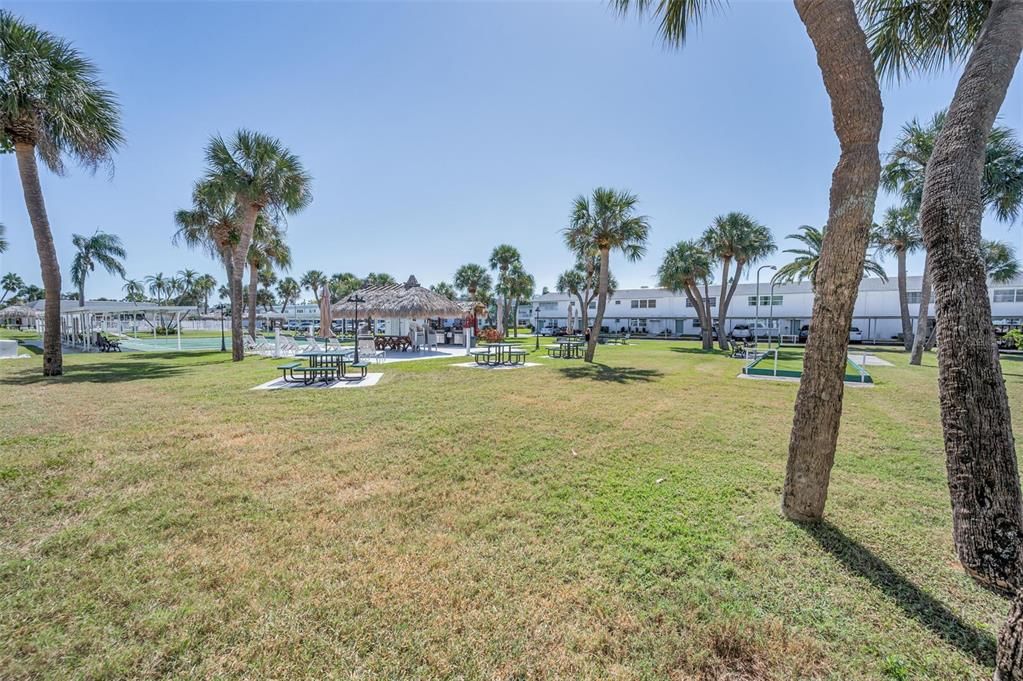 Active With Contract: $117,000 (2 beds, 1 baths, 1010 Square Feet)