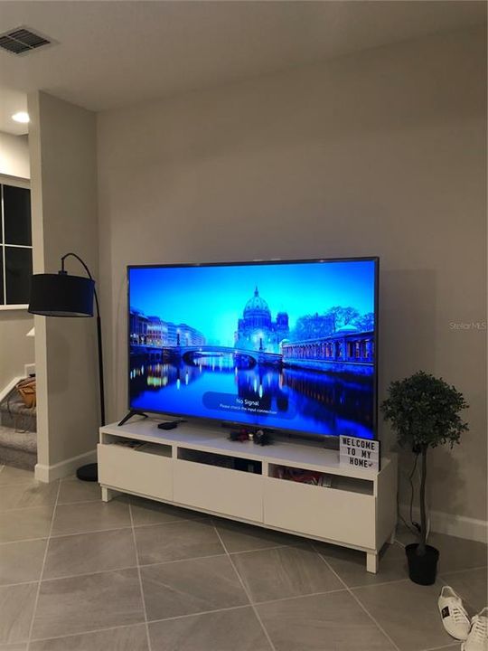 出租: $2,499 (3 贝兹, 3 浴室, 1989 平方英尺)