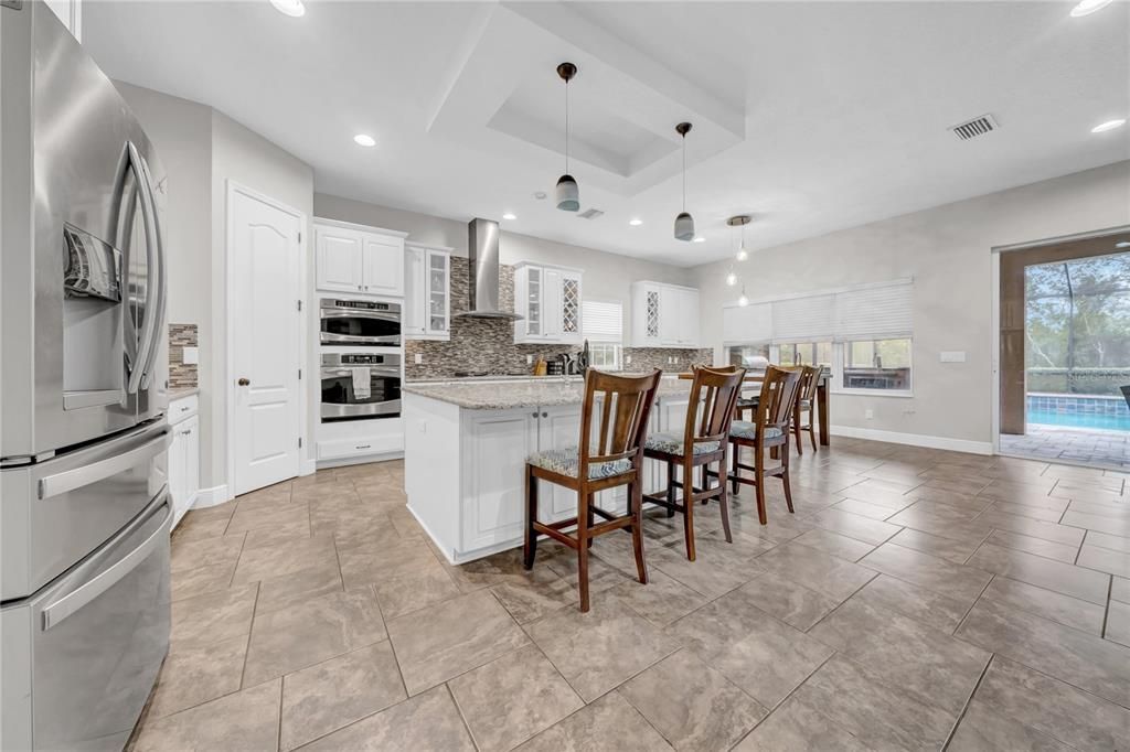 待售: $799,999 (5 贝兹, 4 浴室, 4180 平方英尺)