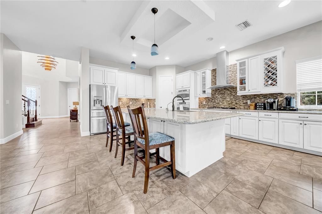 待售: $799,999 (5 贝兹, 4 浴室, 4180 平方英尺)