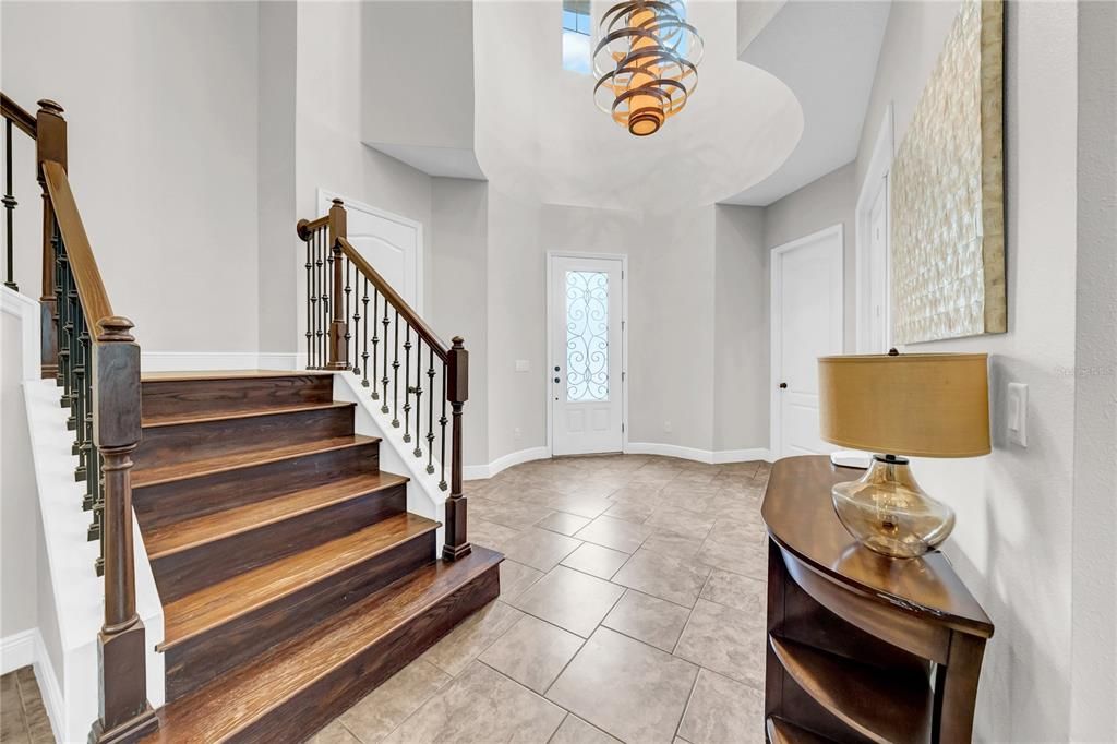 待售: $799,999 (5 贝兹, 4 浴室, 4180 平方英尺)