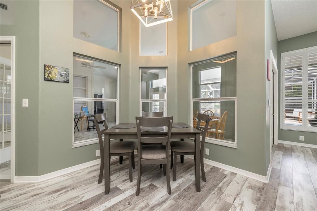 For Sale: $670,000 (4 beds, 2 baths, 2917 Square Feet)