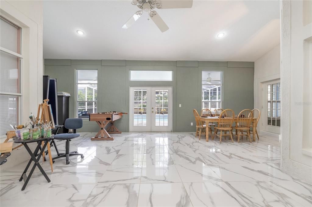 For Sale: $670,000 (4 beds, 2 baths, 2917 Square Feet)