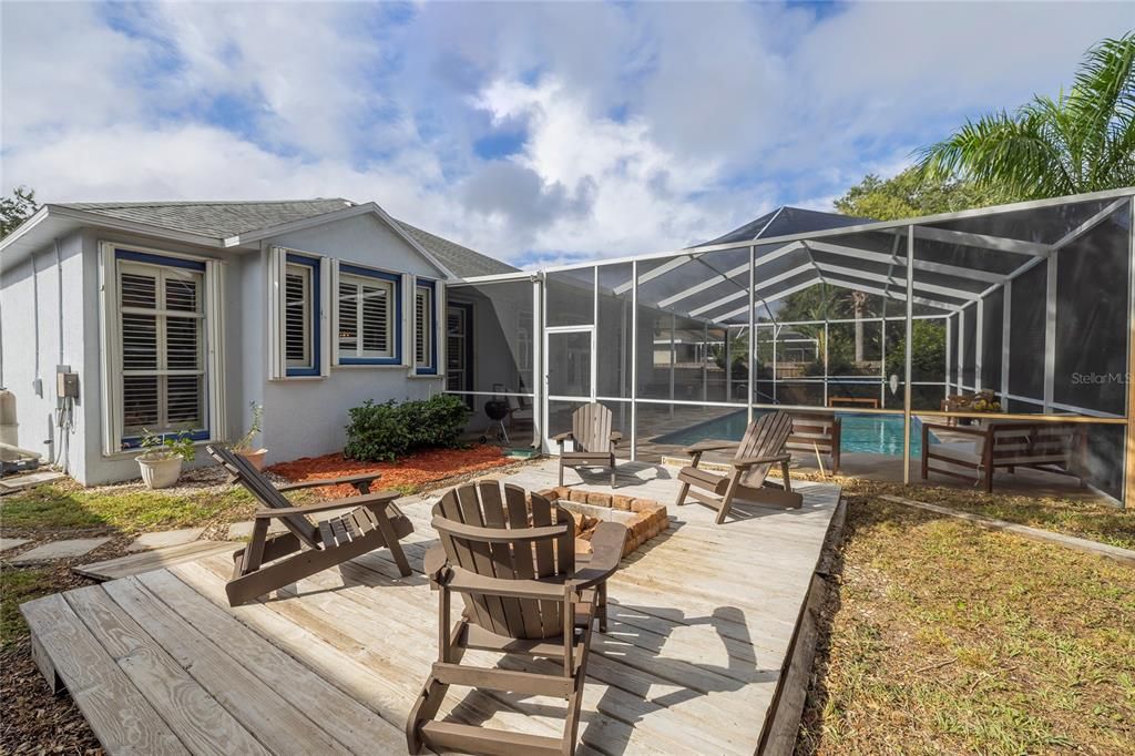 For Sale: $670,000 (4 beds, 2 baths, 2917 Square Feet)