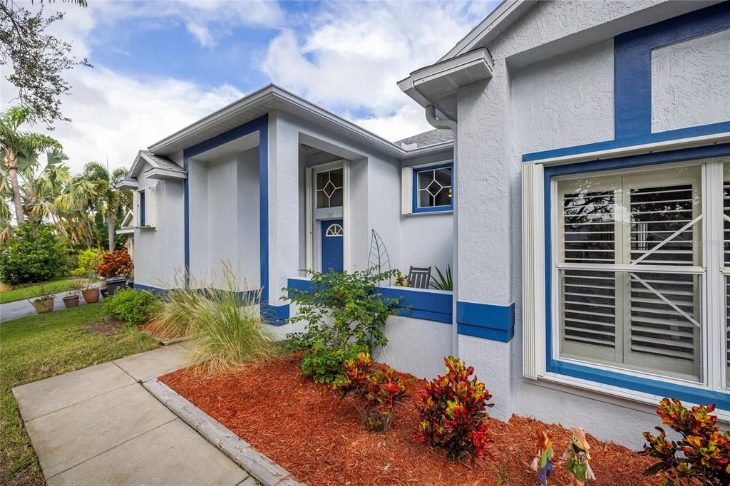 For Sale: $670,000 (4 beds, 2 baths, 2917 Square Feet)