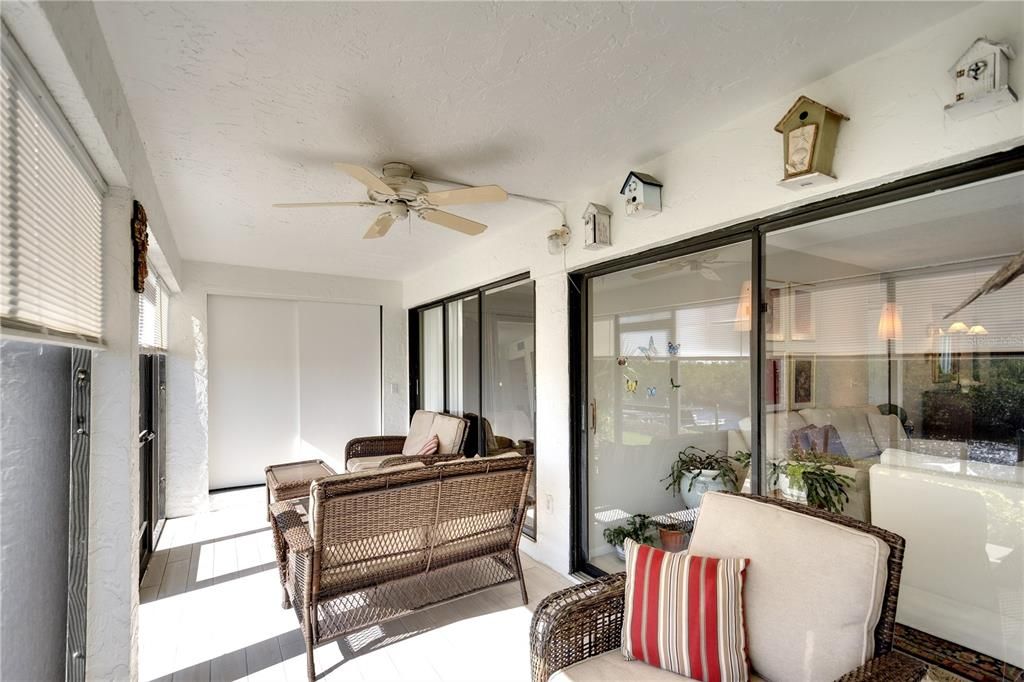 待售: $439,900 (2 贝兹, 2 浴室, 1561 平方英尺)