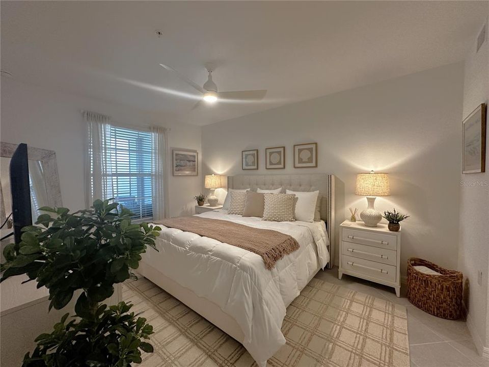 For Rent: $6,500 (2 beds, 2 baths, 1366 Square Feet)