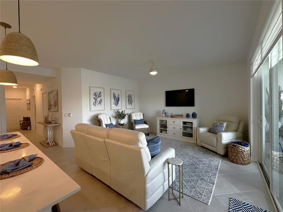 For Rent: $6,500 (2 beds, 2 baths, 1366 Square Feet)