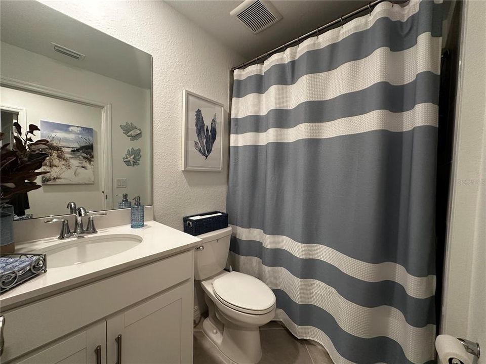 For Rent: $6,500 (2 beds, 2 baths, 1366 Square Feet)