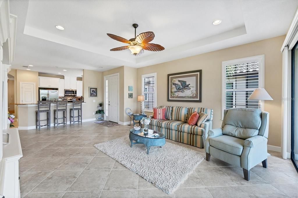 Activo con contrato: $679,900 (3 camas, 2 baños, 1886 Pies cuadrados)