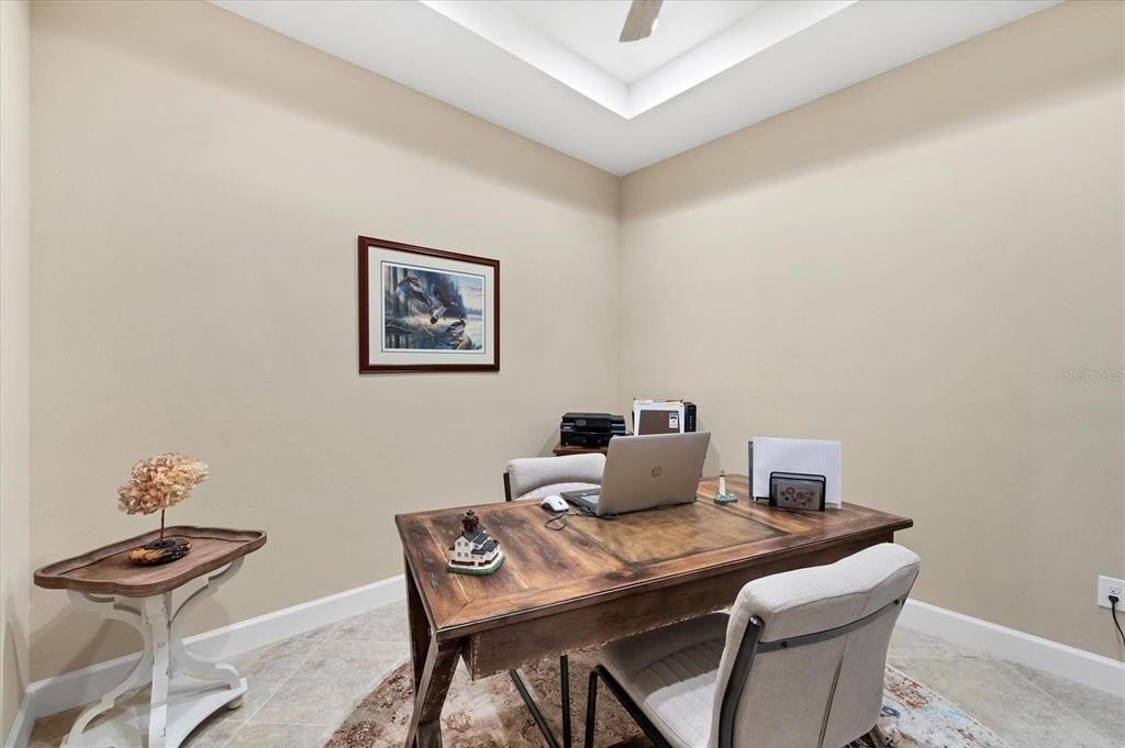 Activo con contrato: $679,900 (3 camas, 2 baños, 1886 Pies cuadrados)