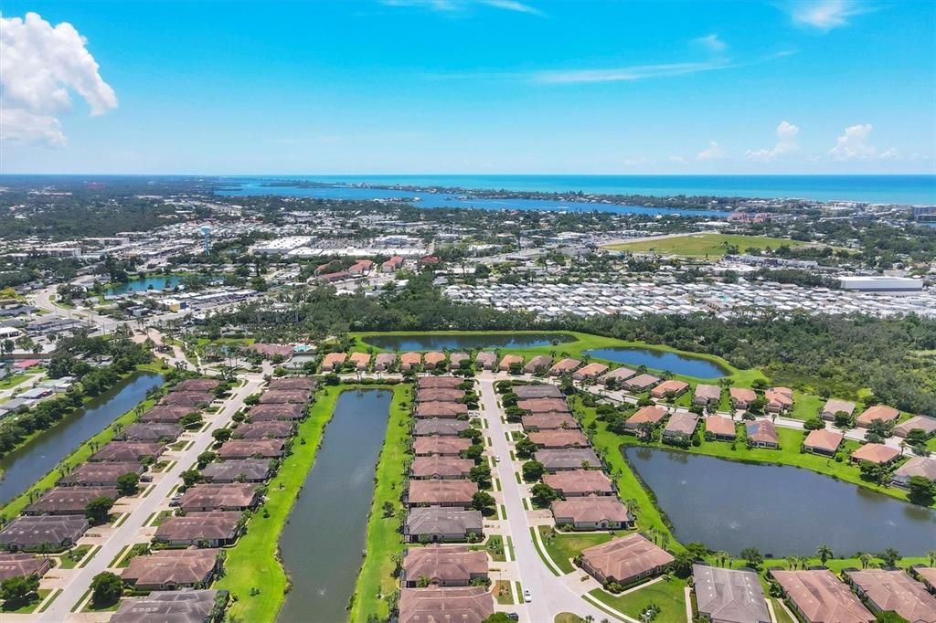 Activo con contrato: $679,900 (3 camas, 2 baños, 1886 Pies cuadrados)