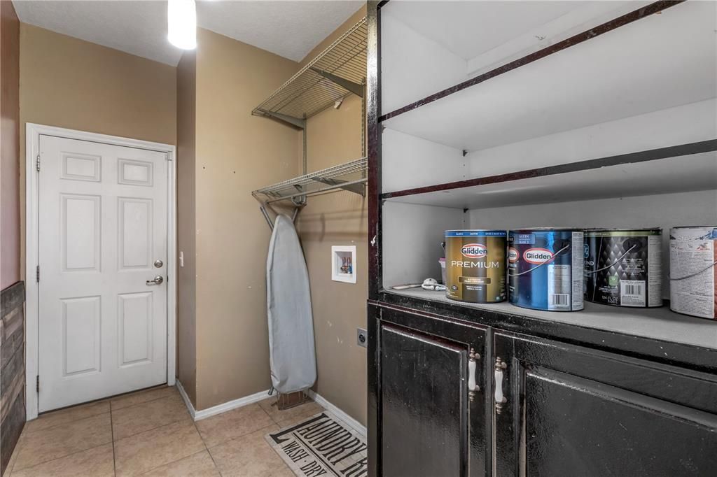 For Sale: $460,000 (4 beds, 2 baths, 2622 Square Feet)