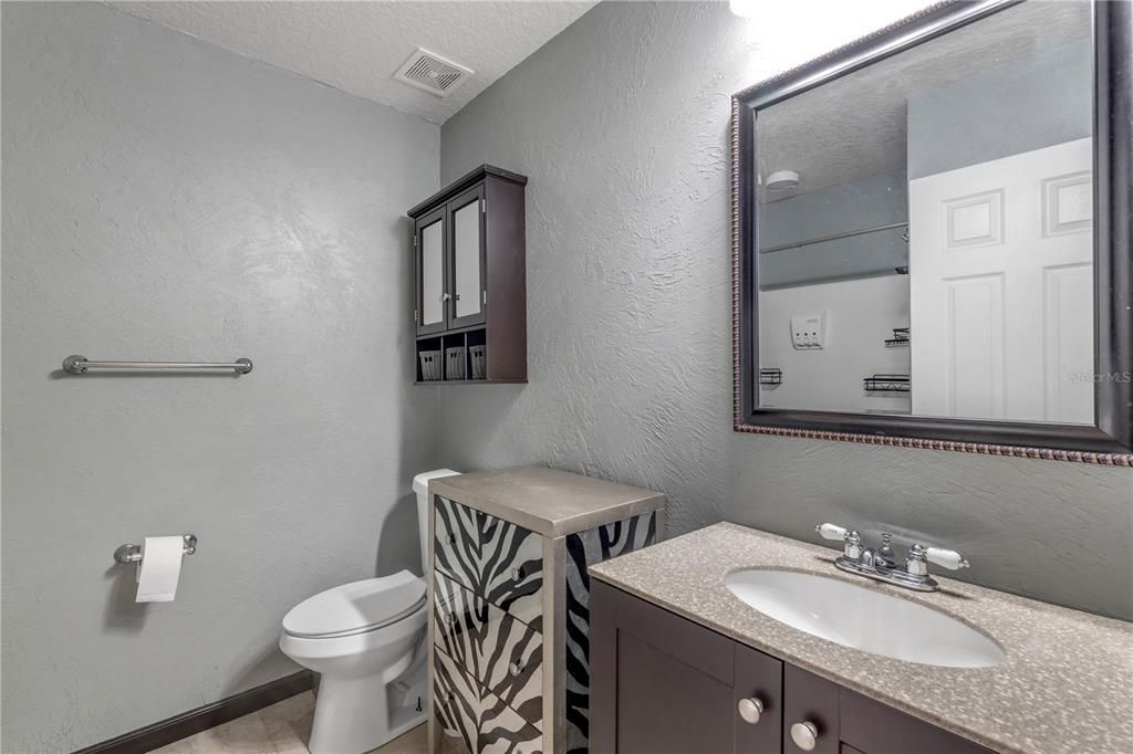 For Sale: $460,000 (4 beds, 2 baths, 2622 Square Feet)