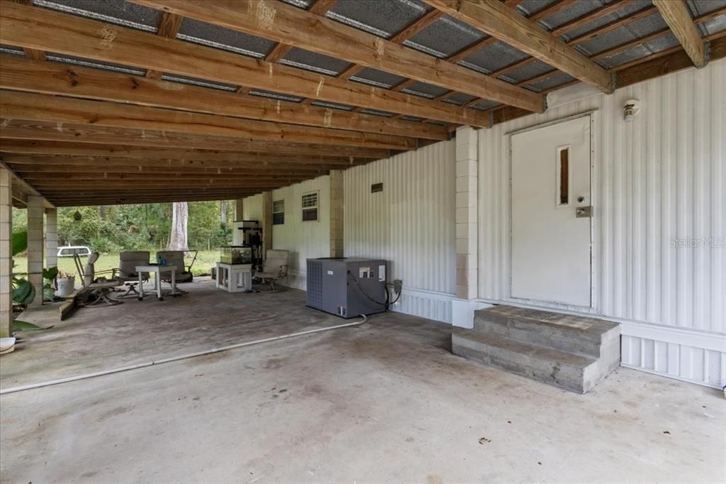 For Sale: $139,900 (2 beds, 2 baths, 1200 Square Feet)