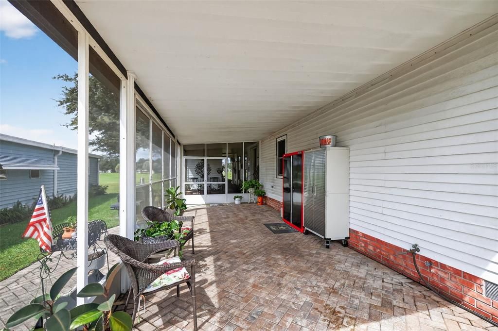 Activo con contrato: $259,000 (2 camas, 2 baños, 1756 Pies cuadrados)