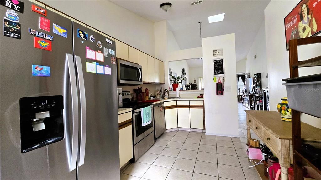 待售: $267,000 (2 贝兹, 2 浴室, 1019 平方英尺)