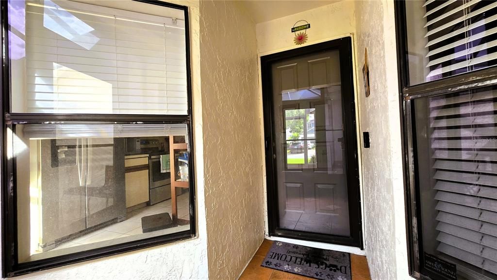 待售: $267,000 (2 贝兹, 2 浴室, 1019 平方英尺)