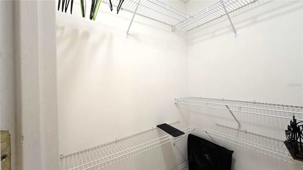 待售: $267,000 (2 贝兹, 2 浴室, 1019 平方英尺)