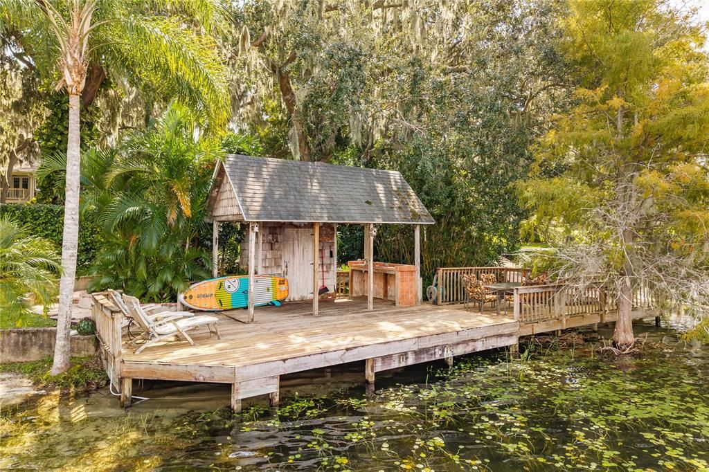 For Sale: $1,800,000 (5 beds, 2 baths, 3474 Square Feet)