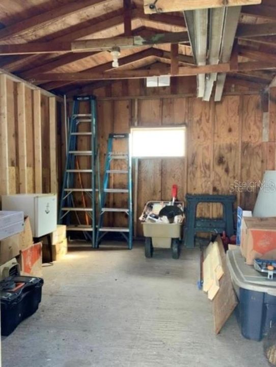 For Sale: $130,000 (2 beds, 1 baths, 960 Square Feet)