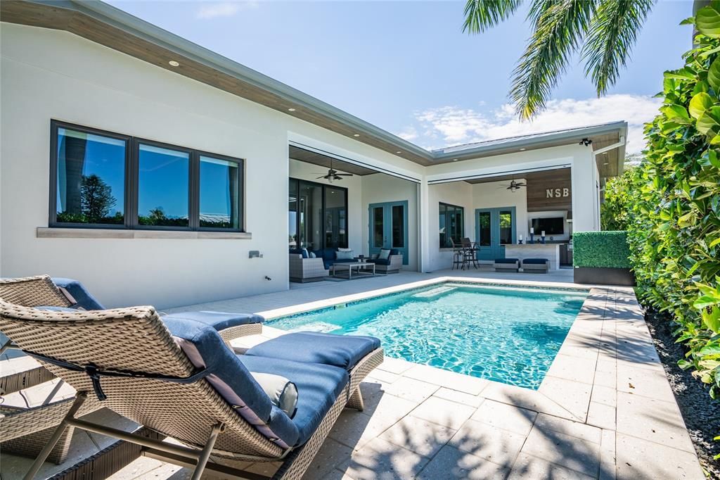 待售: $3,975,000 (4 贝兹, 3 浴室, 3219 平方英尺)