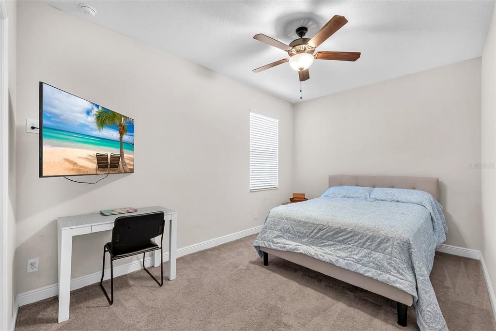 En Venta: $749,999 (5 camas, 4 baños, 4953 Pies cuadrados)