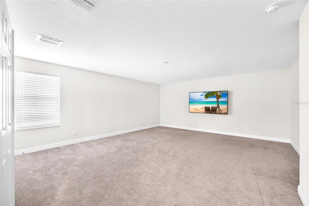 En Venta: $749,999 (5 camas, 4 baños, 4953 Pies cuadrados)