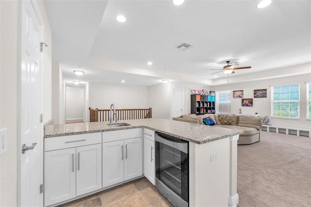 En Venta: $749,999 (5 camas, 4 baños, 4953 Pies cuadrados)