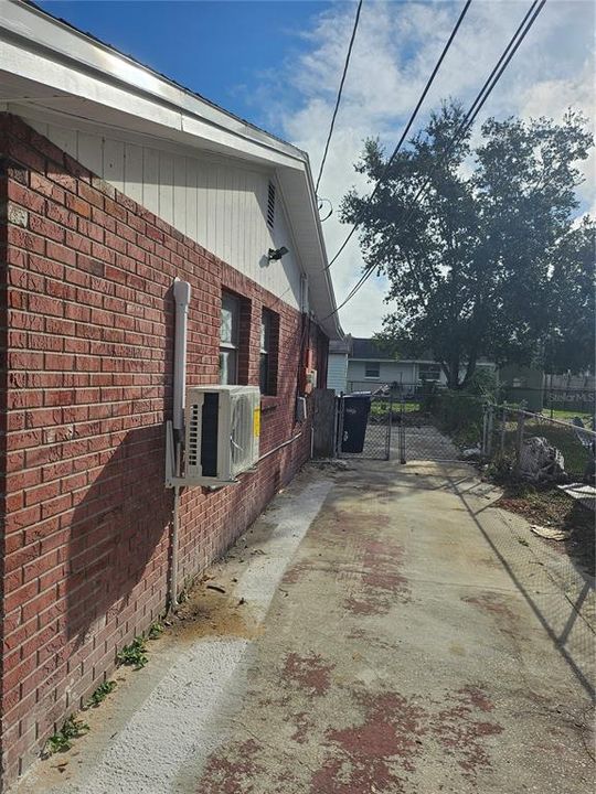 En Renta: $1,775 (3 camas, 1 baños, 1111 Pies cuadrados)