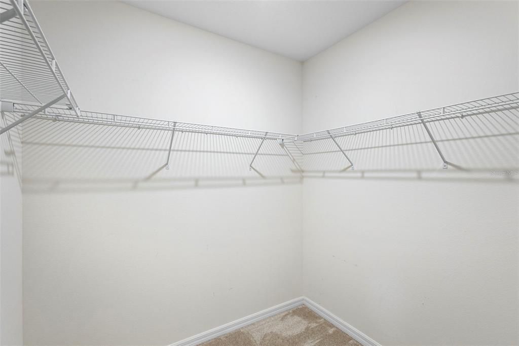 For Sale: $335,000 (4 beds, 2 baths, 1846 Square Feet)