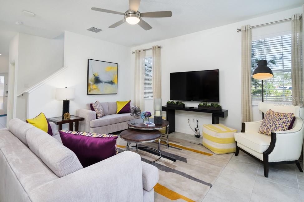 Под контрактом: $543,340 (6 спален, 3 ванн, 2643 Квадратных фут)