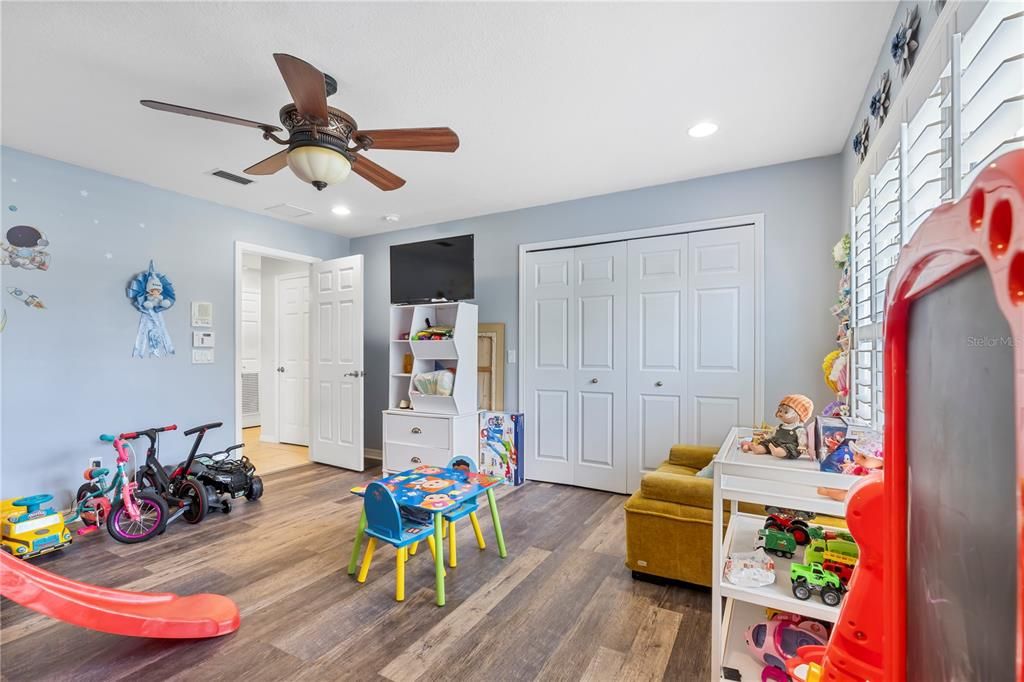 For Sale: $495,000 (3 beds, 2 baths, 2013 Square Feet)