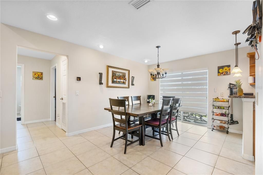 For Sale: $495,000 (3 beds, 2 baths, 2013 Square Feet)