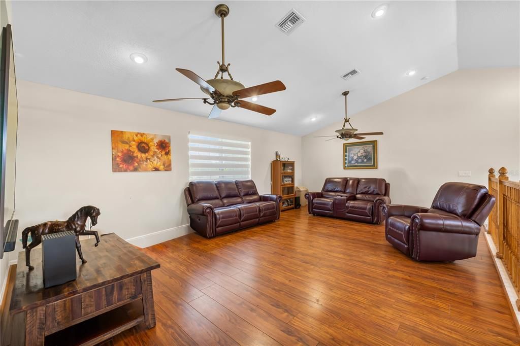 For Sale: $495,000 (3 beds, 2 baths, 2013 Square Feet)