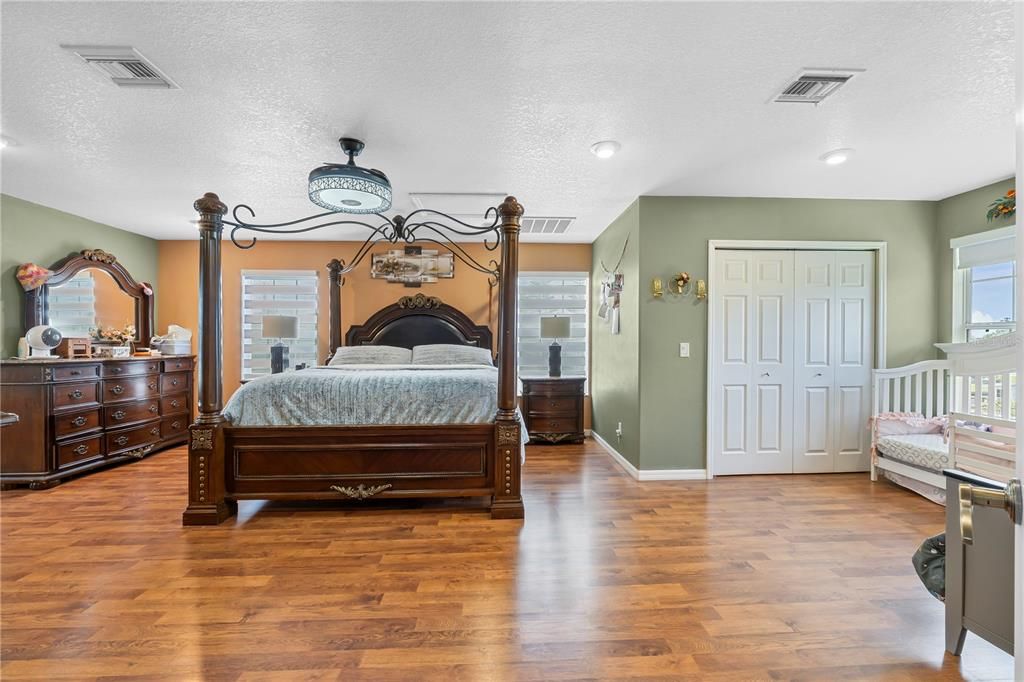 For Sale: $495,000 (3 beds, 2 baths, 2013 Square Feet)