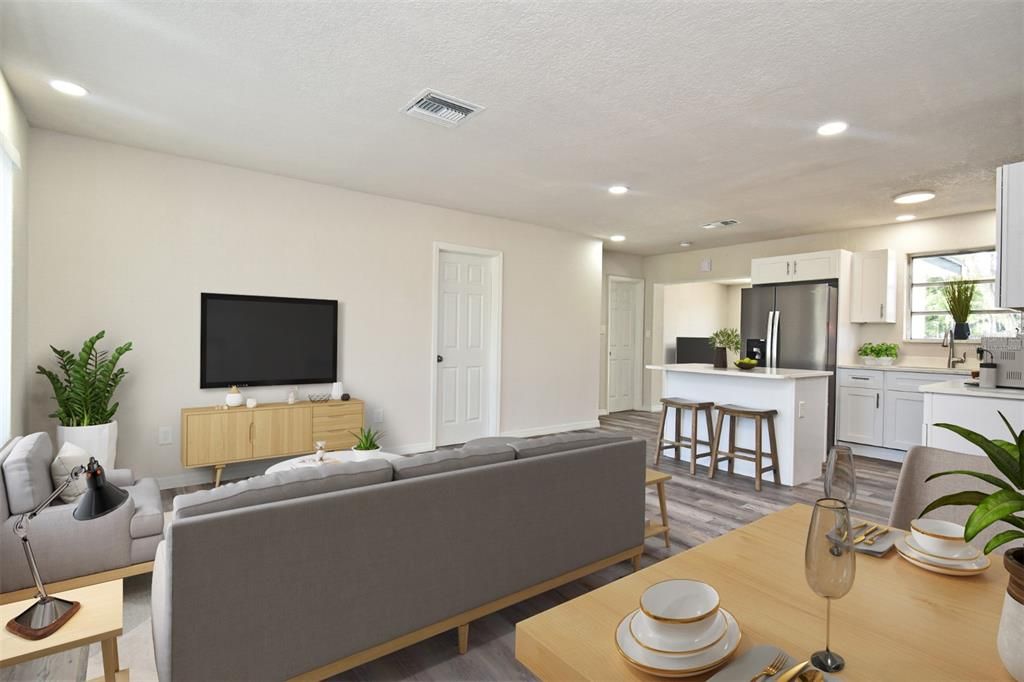 合同活跃: $259,900 (3 贝兹, 2 浴室, 1118 平方英尺)