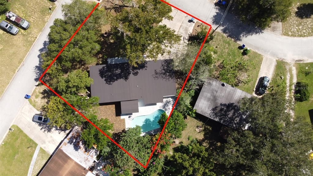 合同活跃: $259,900 (3 贝兹, 2 浴室, 1118 平方英尺)