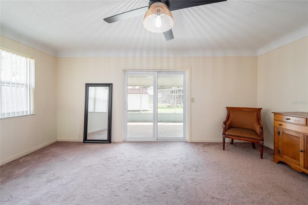 For Sale: $475,000 (3 beds, 2 baths, 1785 Square Feet)