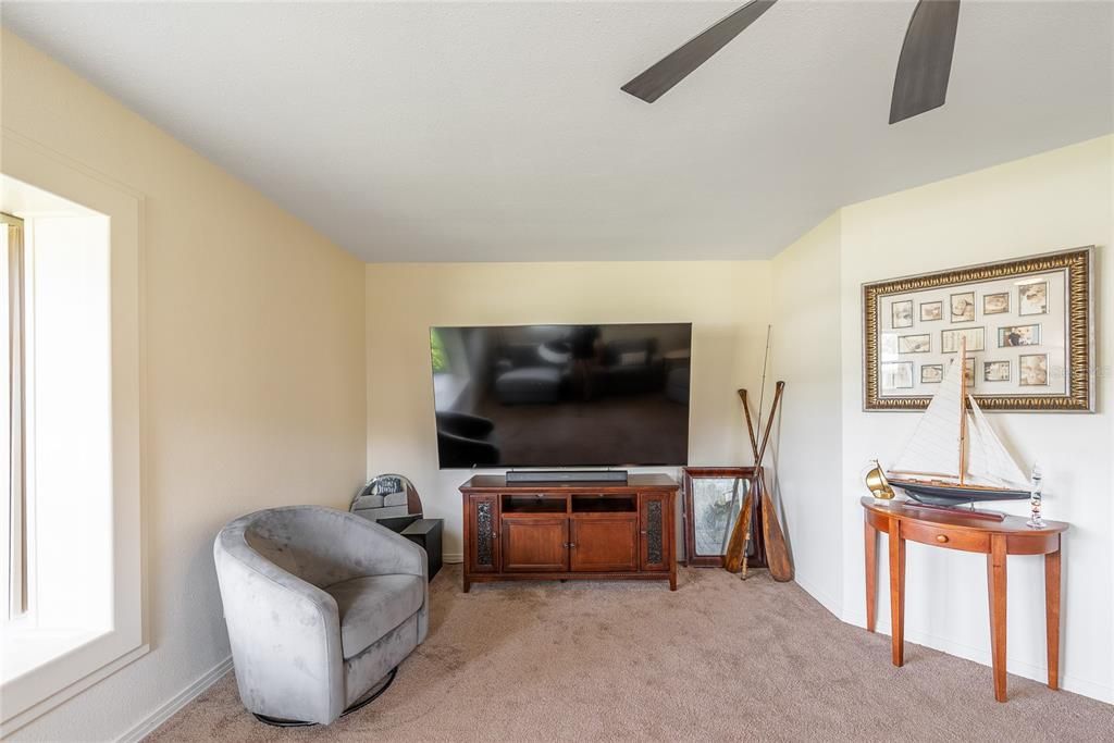 For Sale: $475,000 (3 beds, 2 baths, 1785 Square Feet)